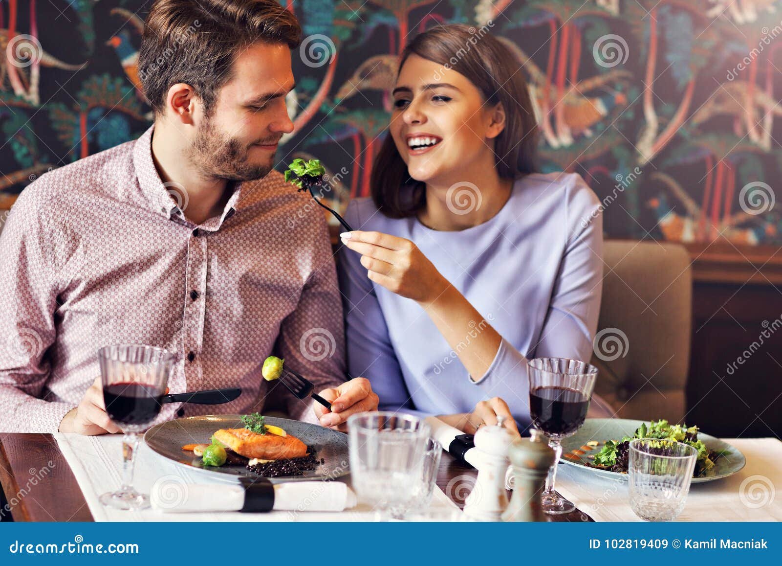 SofiaDate Reviews in 2024: What to Expect from the Web site?